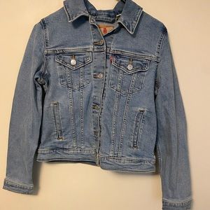 Levi’s original trucker jacket (new w/ tags)